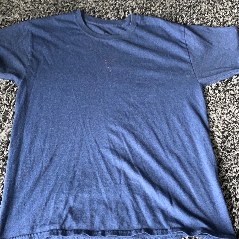 Hanes tee